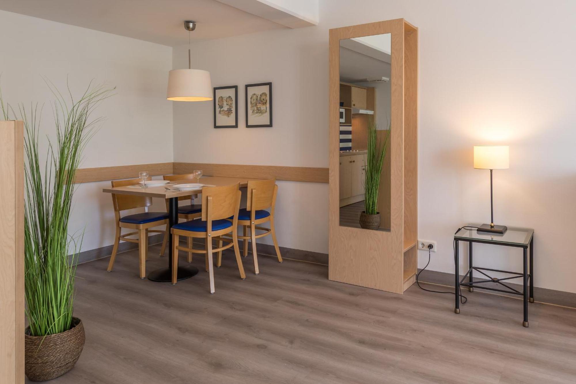 Seebaer Mit Terrasse Zingst Exterior photo